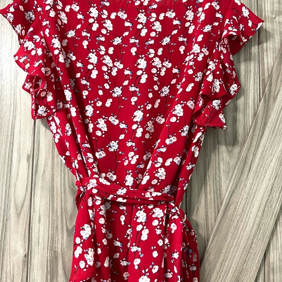 MAX STUDIO Red Wrap Blouse With Cherry Blossom Print SZ S - Picture 4 of 9